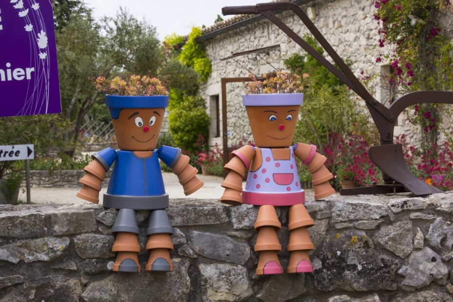 Decorare Il Giardino Con I Vasi In Terracotta 31 Idee La Passione